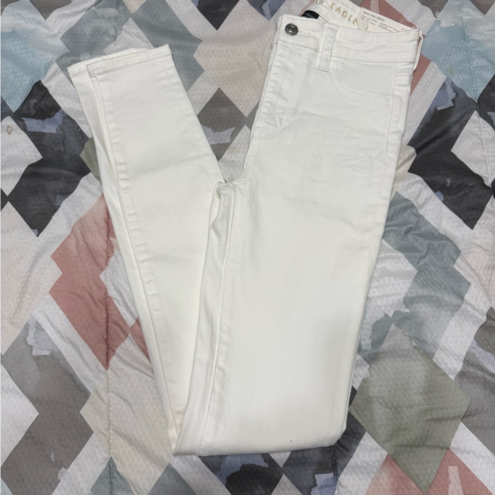 American Eagle Outfitters White Skinny Jeans Sleek Fit